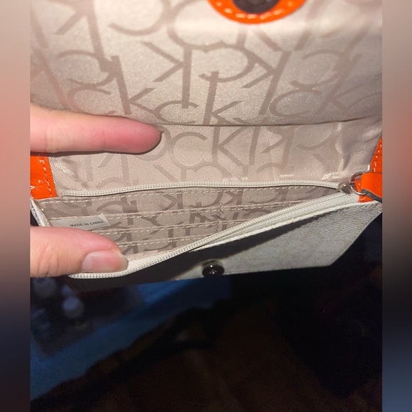 NWOT Calvin Klein wallet - Picture 5 of 5
